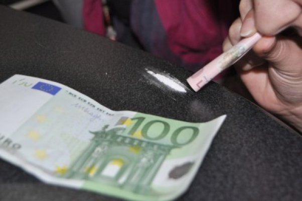 Traficantul de droguri din Mamaia Nord, condamnat la 3 ani şi 9 luni de închisoare